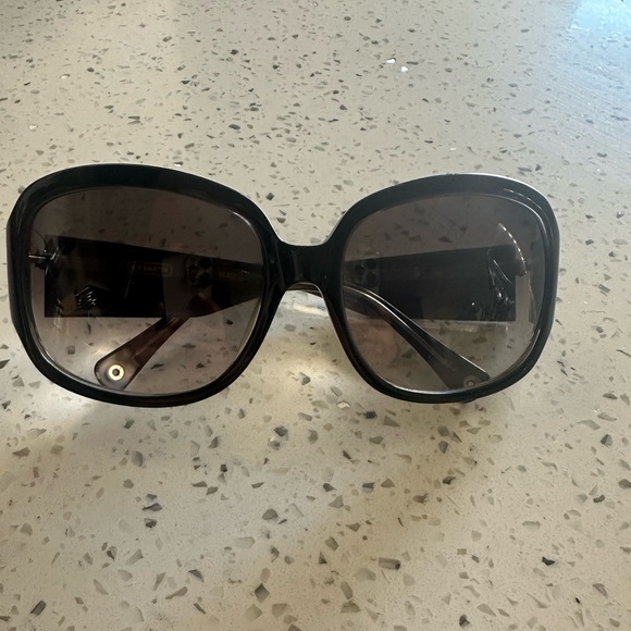 COACH Sunglasses - Picture 1 of 12